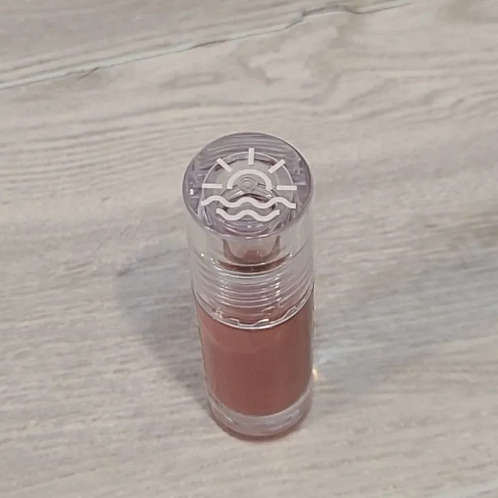 Tower 28 ShineOn Lip Jelly Gloss Shade Pistachio Nude Semi Shear Mini 1.36ml .04
